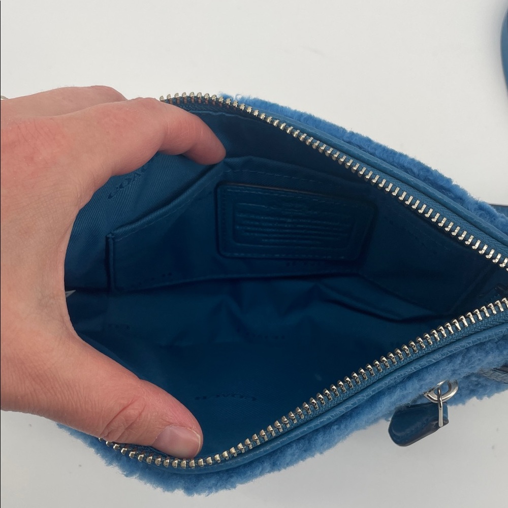 Coach Rhyder Shearling Pouchette in Blue G1593 D2 - Picture 6 of 10